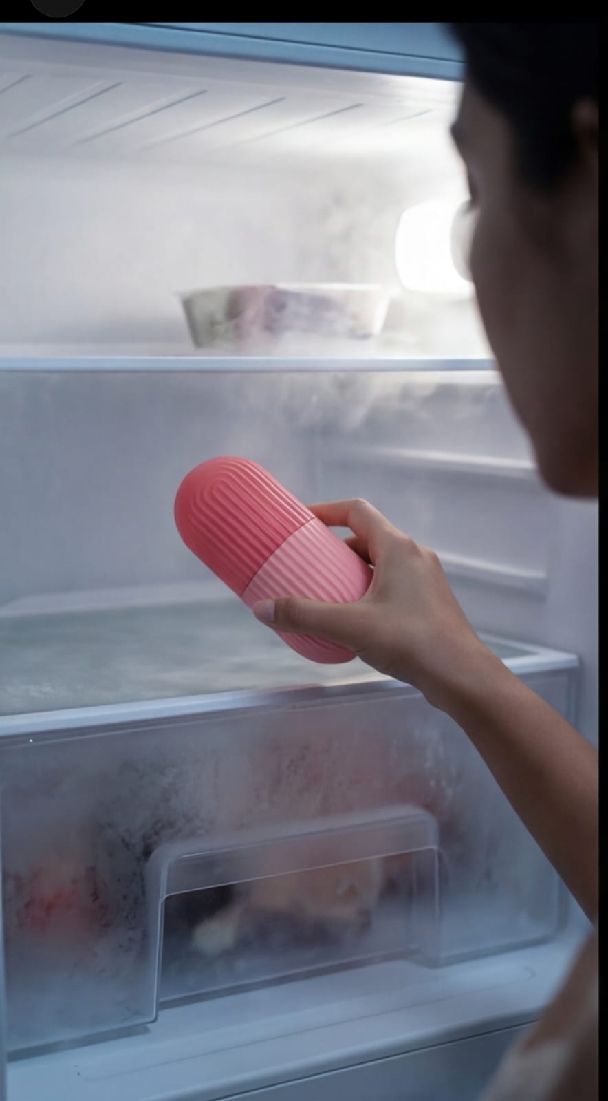 Ice Roller for Face, Facial Ice Roller for Glowing Skin, Ice Roller for Face Massager, Puffy Eyes & Skin Tightening, Reusable & Unbreakable Face Roller for Men & Women (Pink)